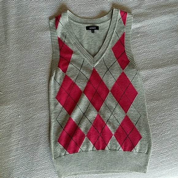 Express Sweaters | Womens Argyle Sweater Vest | Poshma