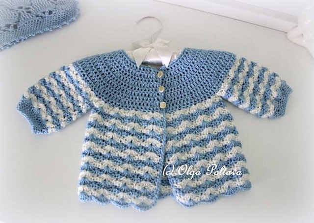 Ravelry: Newborn Baby Sweater pattern by Olga Polta