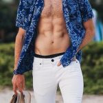 7 Summer Beach Outfit Ideas for Men – Men's Fashion | Grooming .