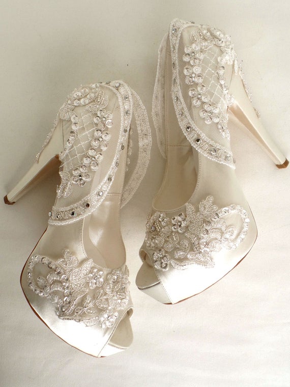 Bling Wedding Shoes Ivory Bridal Shoes with Rhinestones | Et