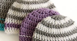 Crocheted Hats to Donate | FaveCrafts.c