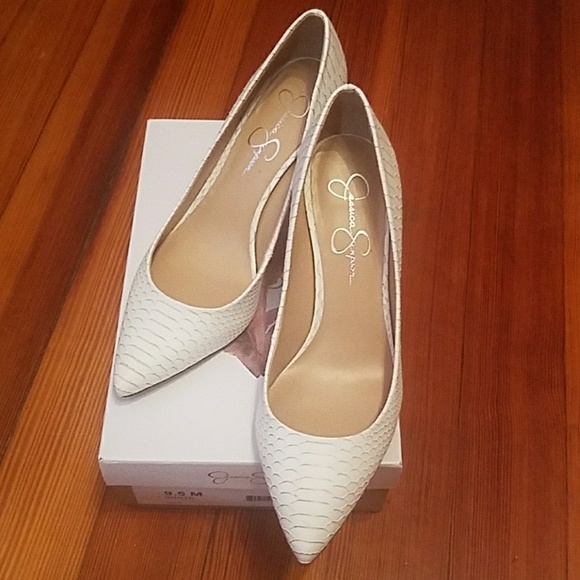 Jessica Simpson Shoes | White Levin Heels | Poshma