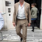 How to Wear a Linen Suit — GQ | Summer suits men, Linen suits for m