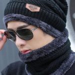Winter burst knitted hat men's autumn and winter models two-piece .