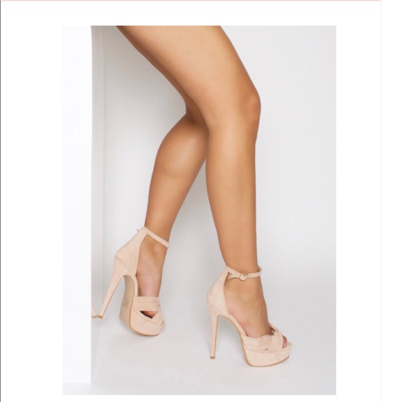 Simmi Shoes Shoes | Nude Suede Crossover Platform Heels | Poshma