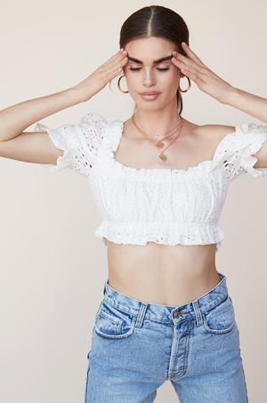 Cropped Peasant Top With Puff Sleeves in White – L