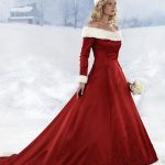 Oh! Christmas wedding!!! Yes!! | Red wedding dresses, Winter .