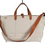 10 Easy Pieces: Canvas Weekend Bags - Gardenis