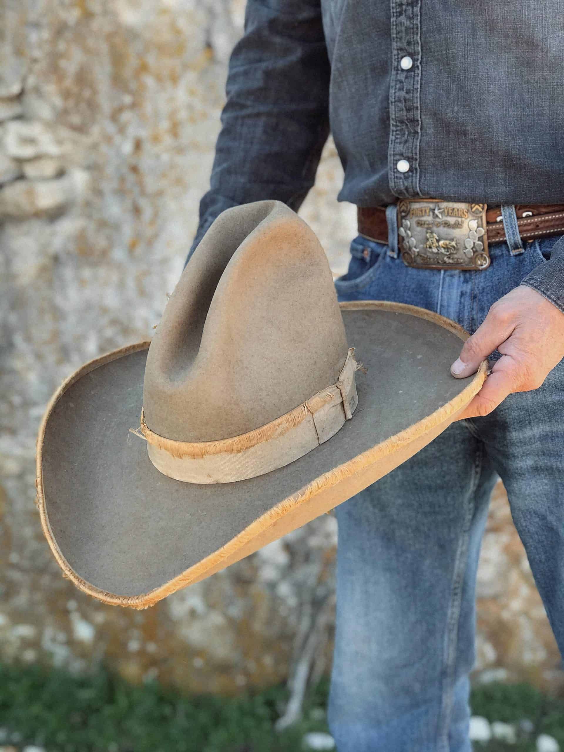 Cowboy
Hats For Men For Trends And Fashion