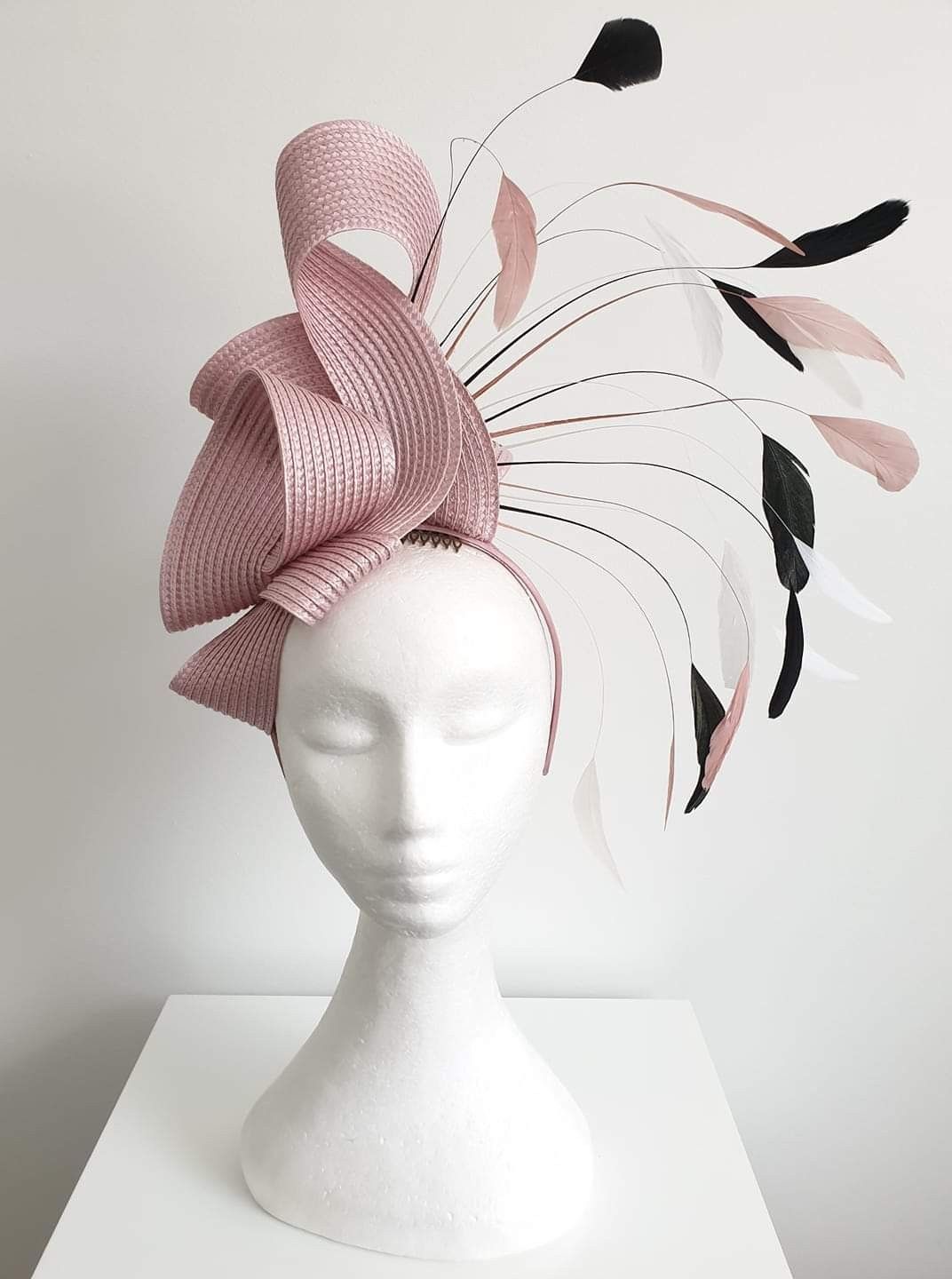 The
  Guide To A Fascinator Hat