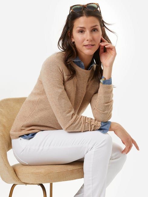 Look
Fashionable With The Cashmere Sweaters