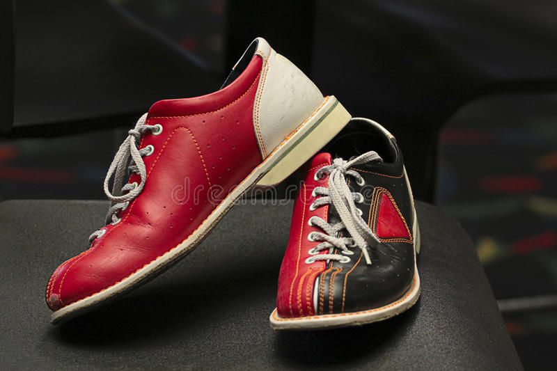 Bowling
  Shoes Professional Look With Casual Feel