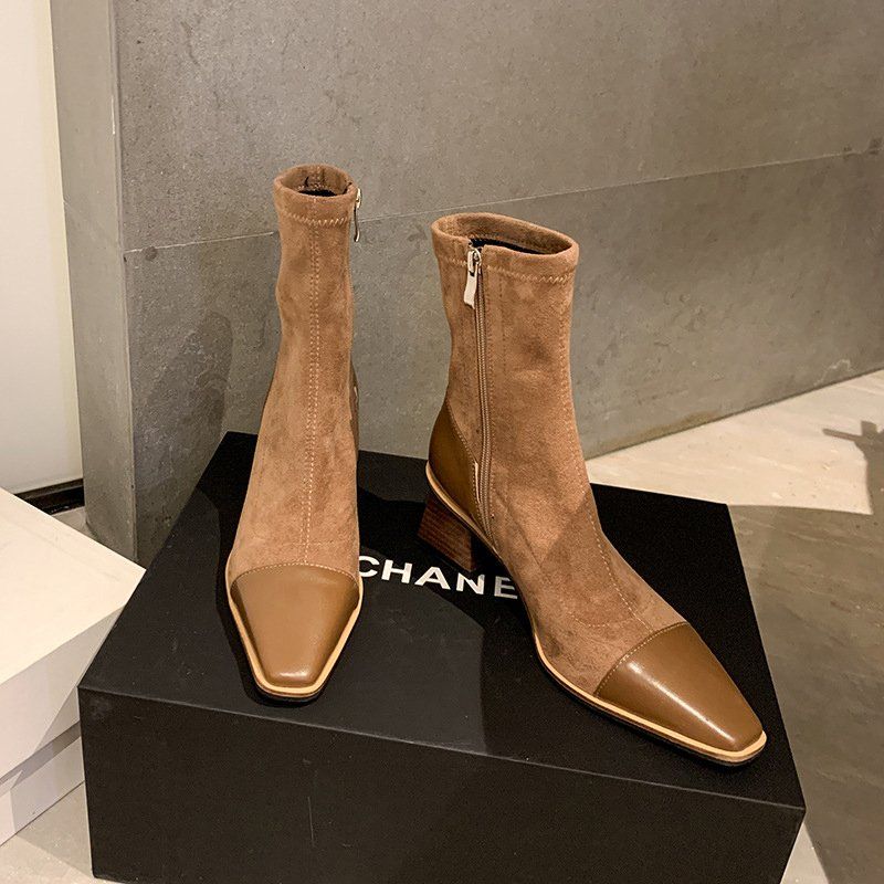 Stepping Ahead  In Trends With Womens Fashion Boots