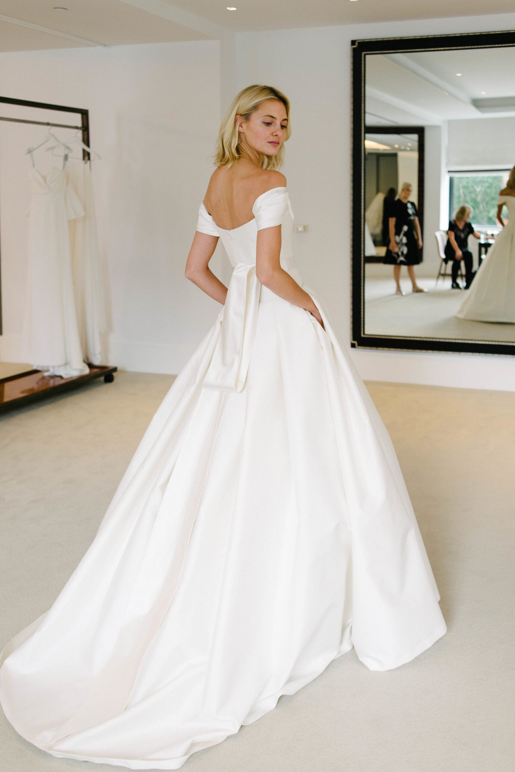 Carolina
  Herrera Wedding Dresses New Trends Great Variety