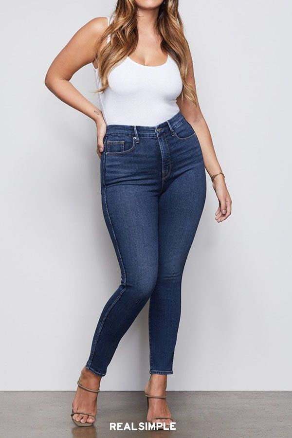 How To Flaunt Jeans For Curvy Women