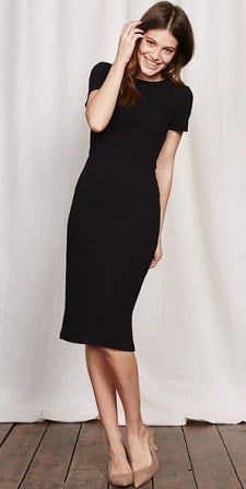 Wear Attractive Work Dresses To Look
  Elegant And Confident At The Work Place