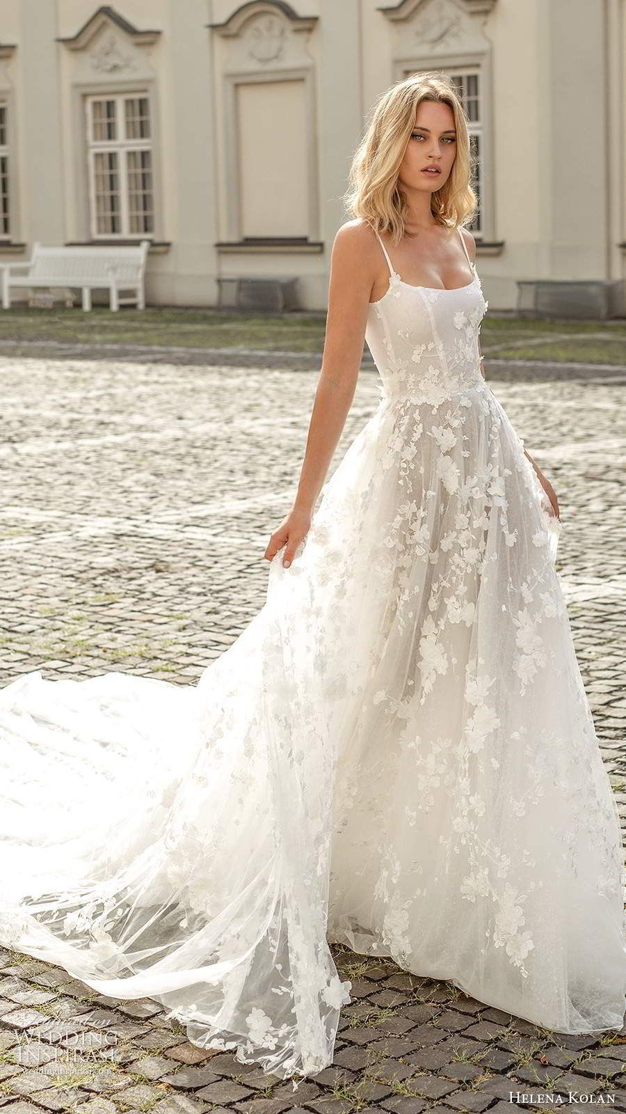 Simple Wedding Dresses For A Simple
Wedding