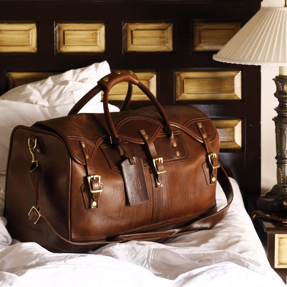 Appear Classic And Stylish By Sporting
Mens Leather Bags