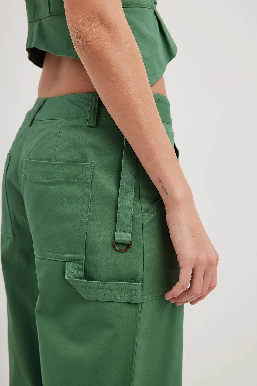 What
  To Keep  In Mind When Buying Cargo
  Trousers