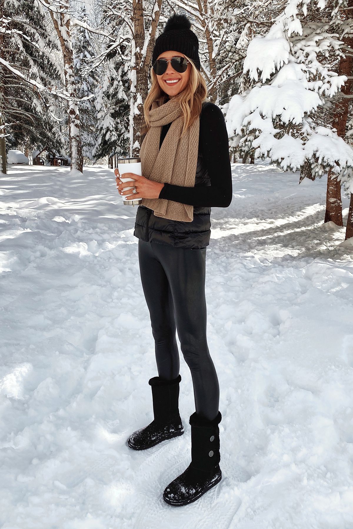 How To Stay Comfy And Amazing On Winter
Leggings