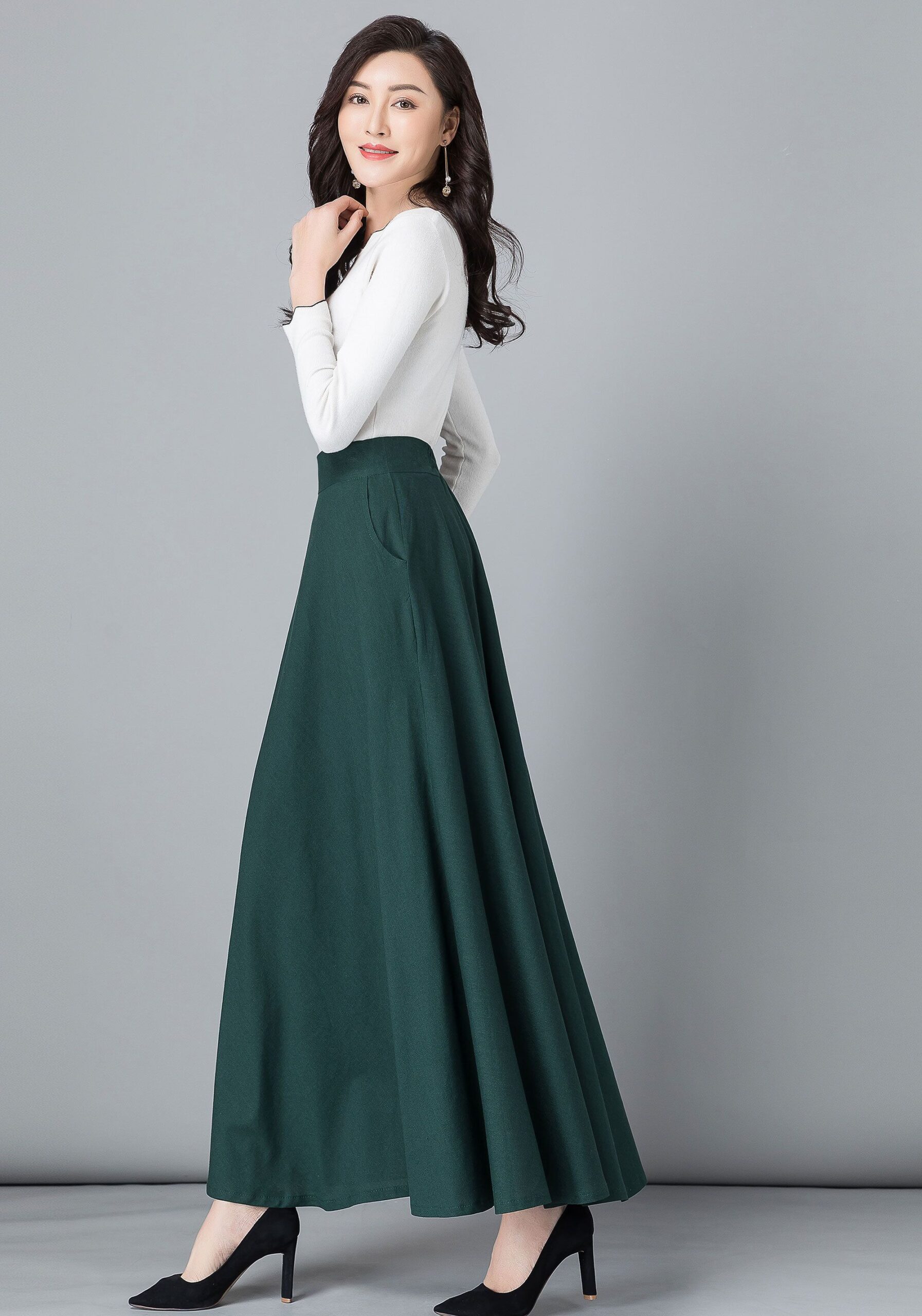 Flattering
Flared Skirts For Day To Day Occasions