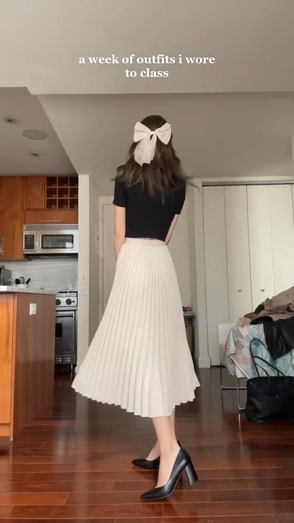 Formal Look Of White Skirts
