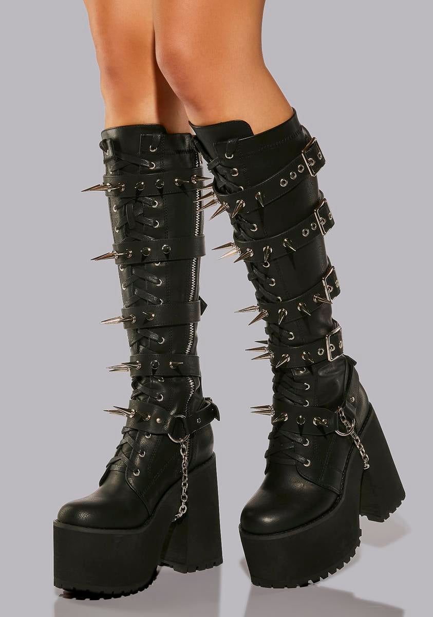 Different
  Types Of Black Knee High Boots