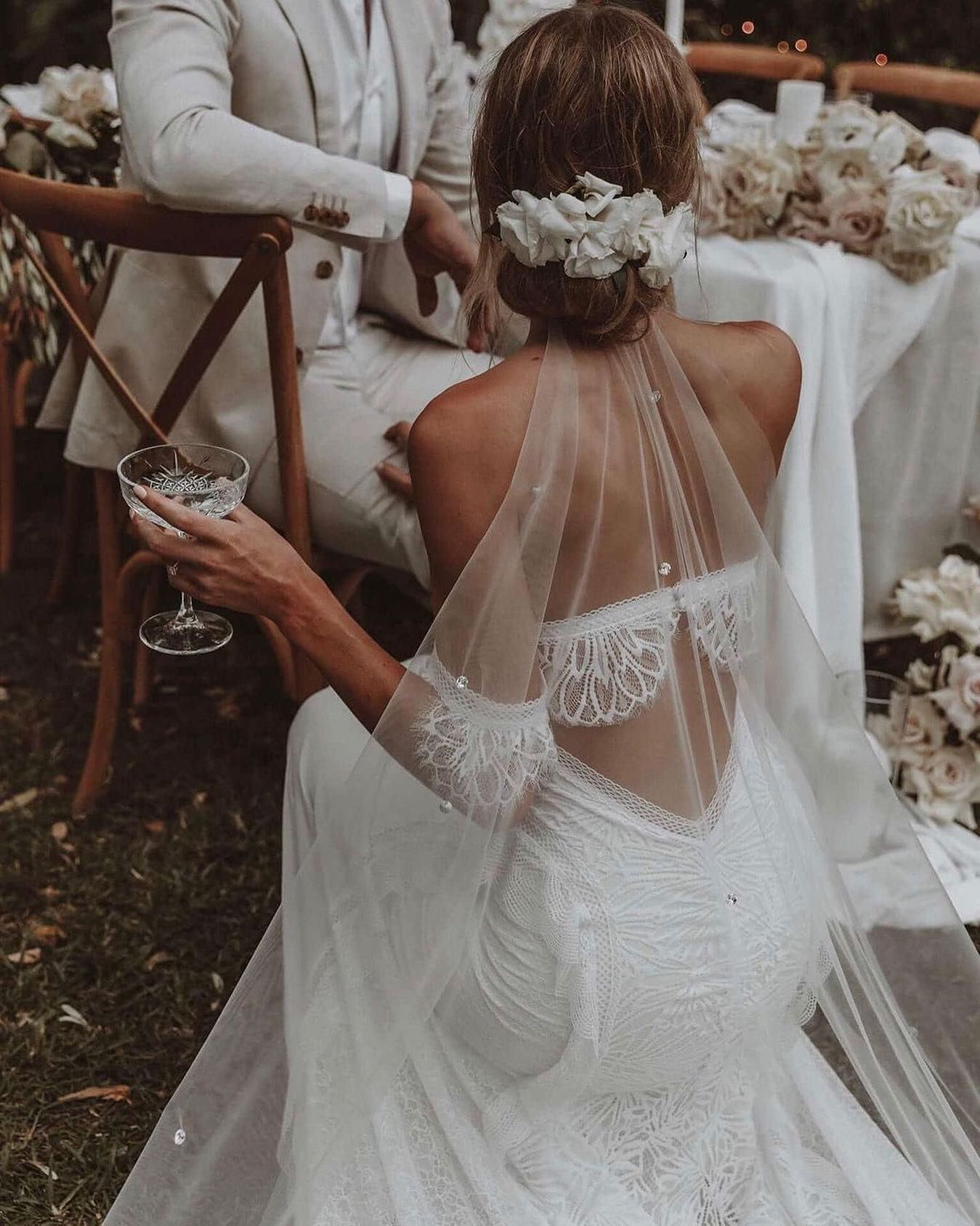 Backless
Wedding Dresses
