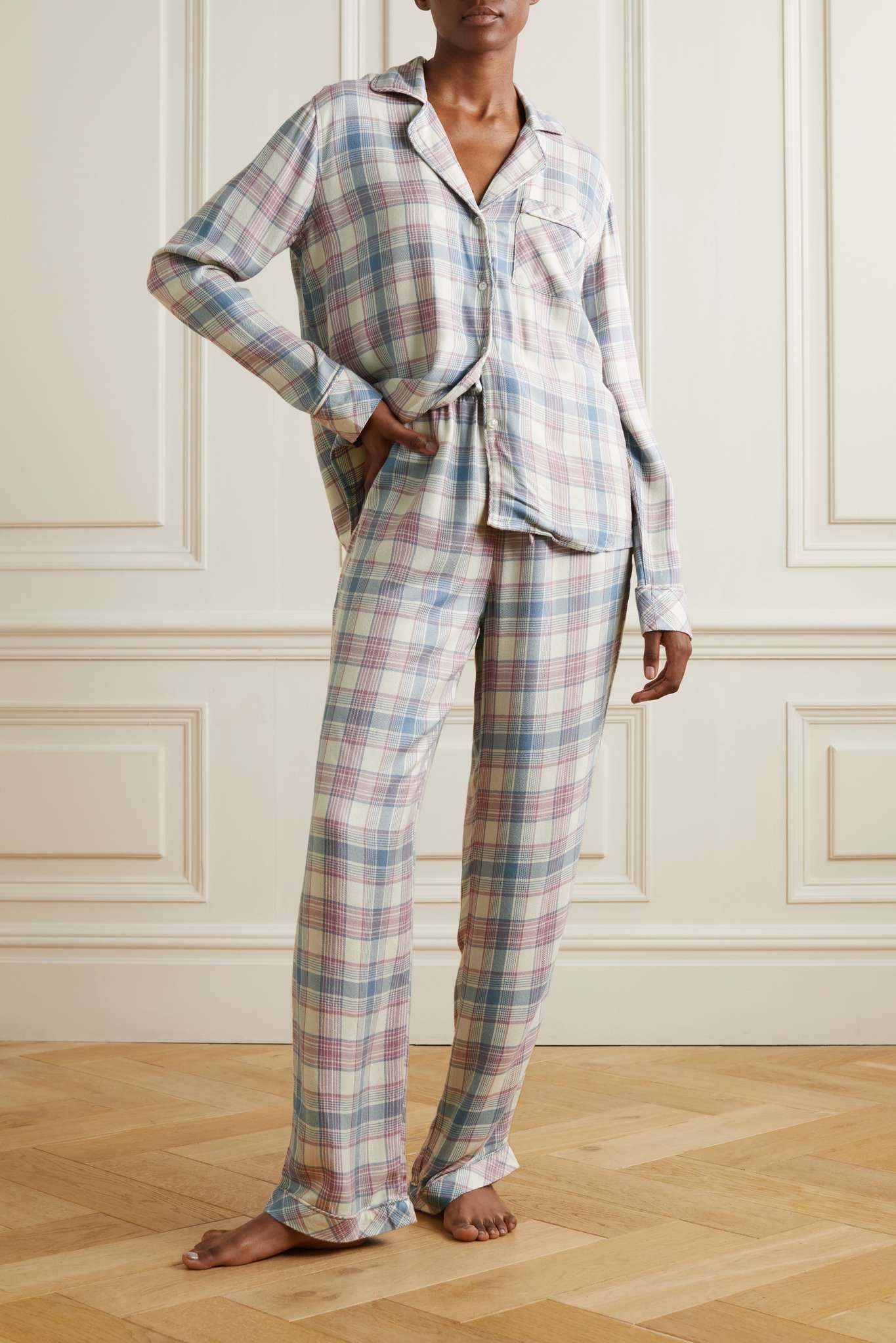 Flannel
Pajamas For Comfortable Sleep