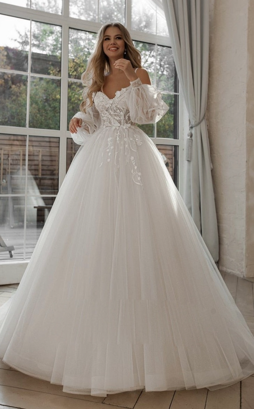 Lace Bridal Gowns For Extra Style And
Elegance