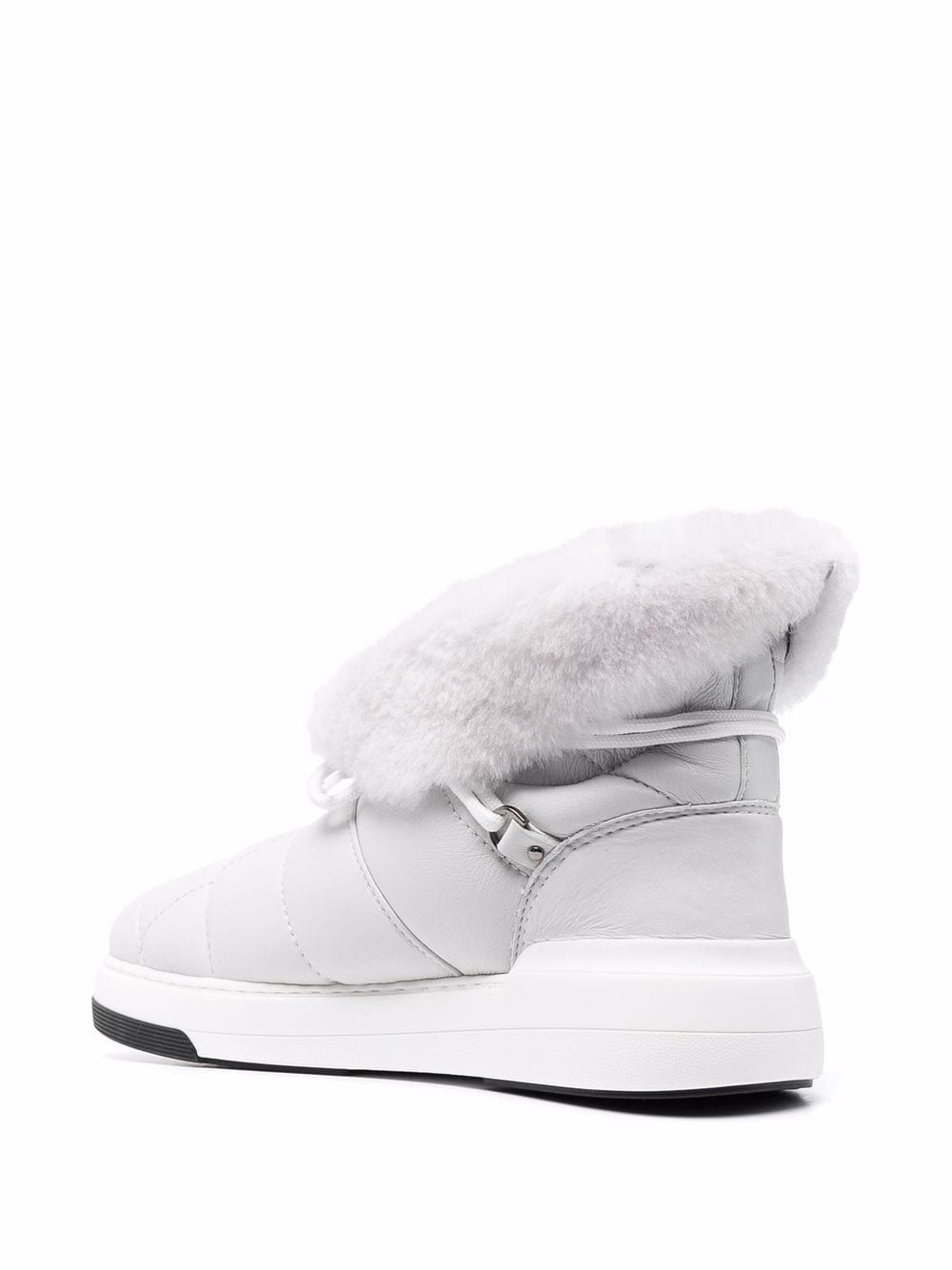 Keep Yourself Warm  In Cold Winters With Shearling Boots