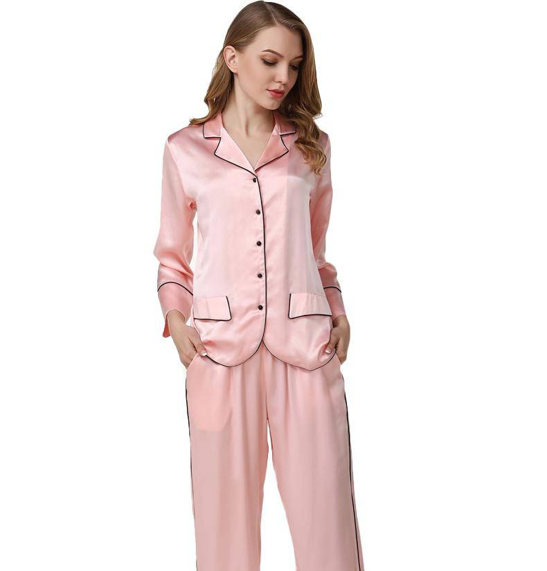 Silk Pyjamas The Wonders You Can Witness
With Them