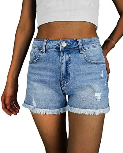 Trendy women’s shorts for casual summer outings