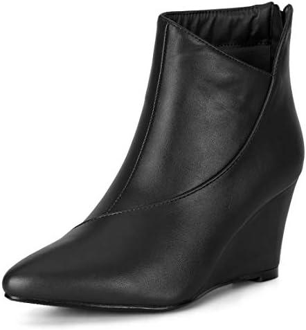 Discover Trendy Women's​ Boots for Every Occasion Online!