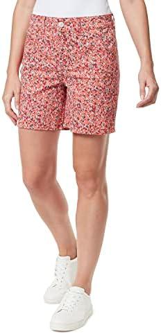 Trendy women's shorts for casual summer outings