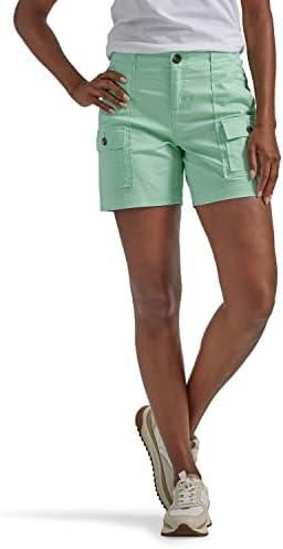 Trendy women's shorts for casual summer outings