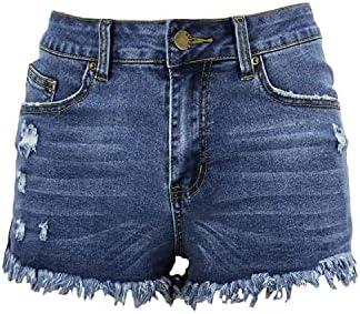 Trendy‌ women's shorts for casual summer outings