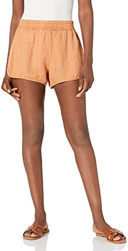 Explore Trendy‌ Women's Fashion: Shorts, Jeans & More Styles!