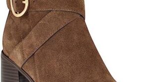 Explore Stylish Women’s Boots for Every Occasion Online!