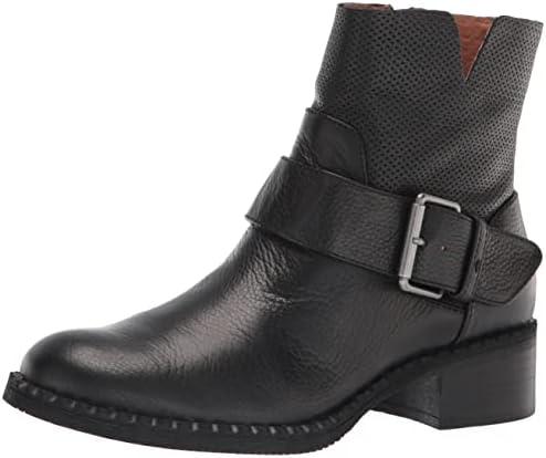 Explore Trendy Women's Boots for Every Occasion Online!