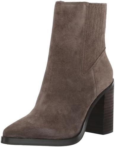 Explore trendy women's boots at great prices online!