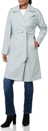 Stylish Women's Raincoat:‌ Functional, Lightweight, Versatile