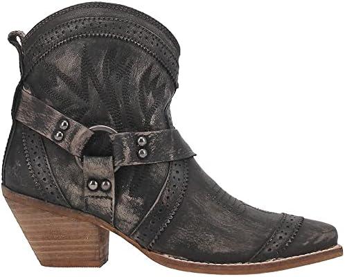 Explore Stylish Women's Boots for Every Occasion Online!