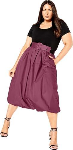 Explore Stylish Plus-Size Fashion: Trendy Dresses & Outfits