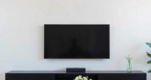 Transform Your Living Room: Crafting a Simple Yet Elegant TV Wall for Effortless Style