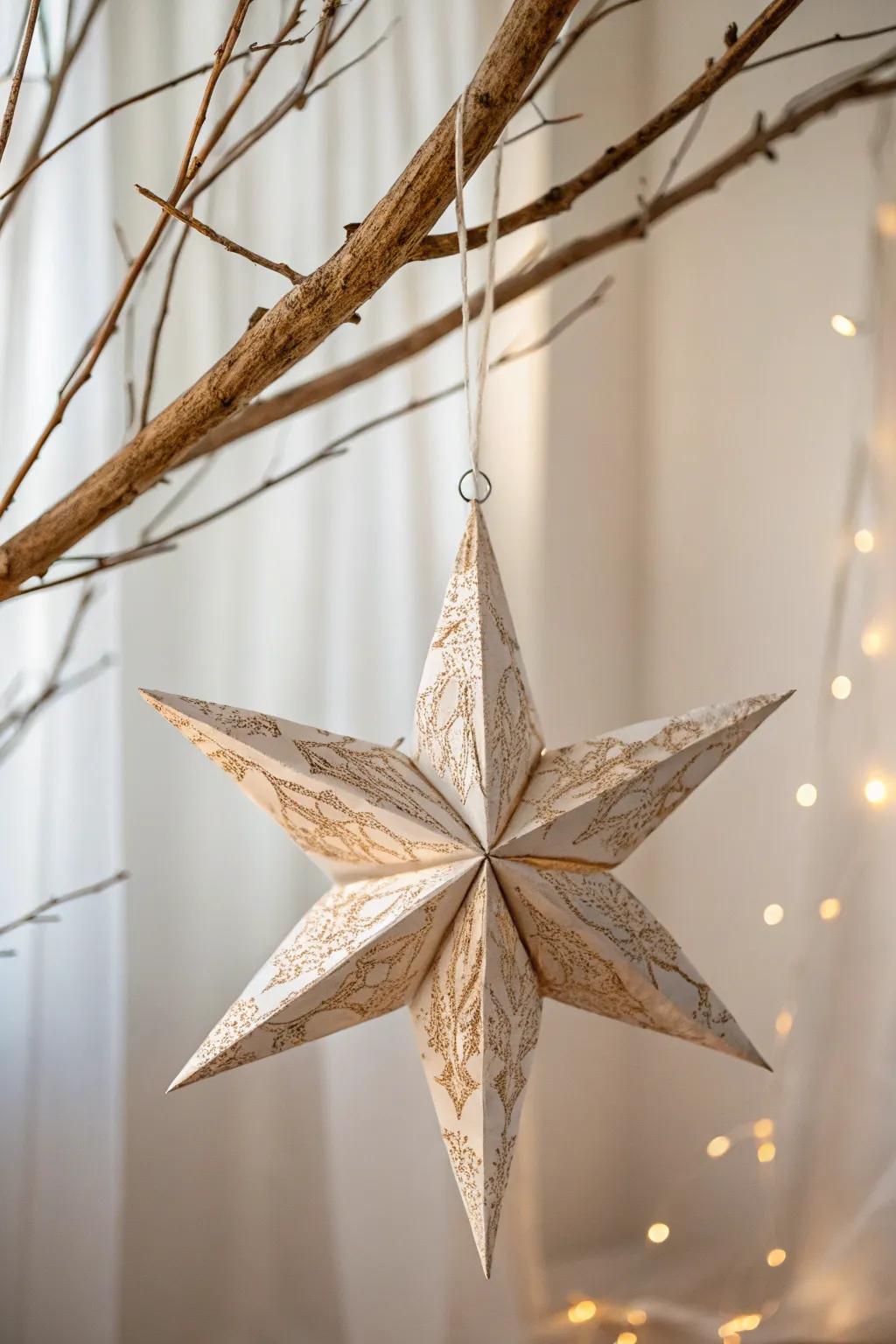 Brighten your holiday with artisanal paper star ornaments, where straightforwardness meets sophistication.