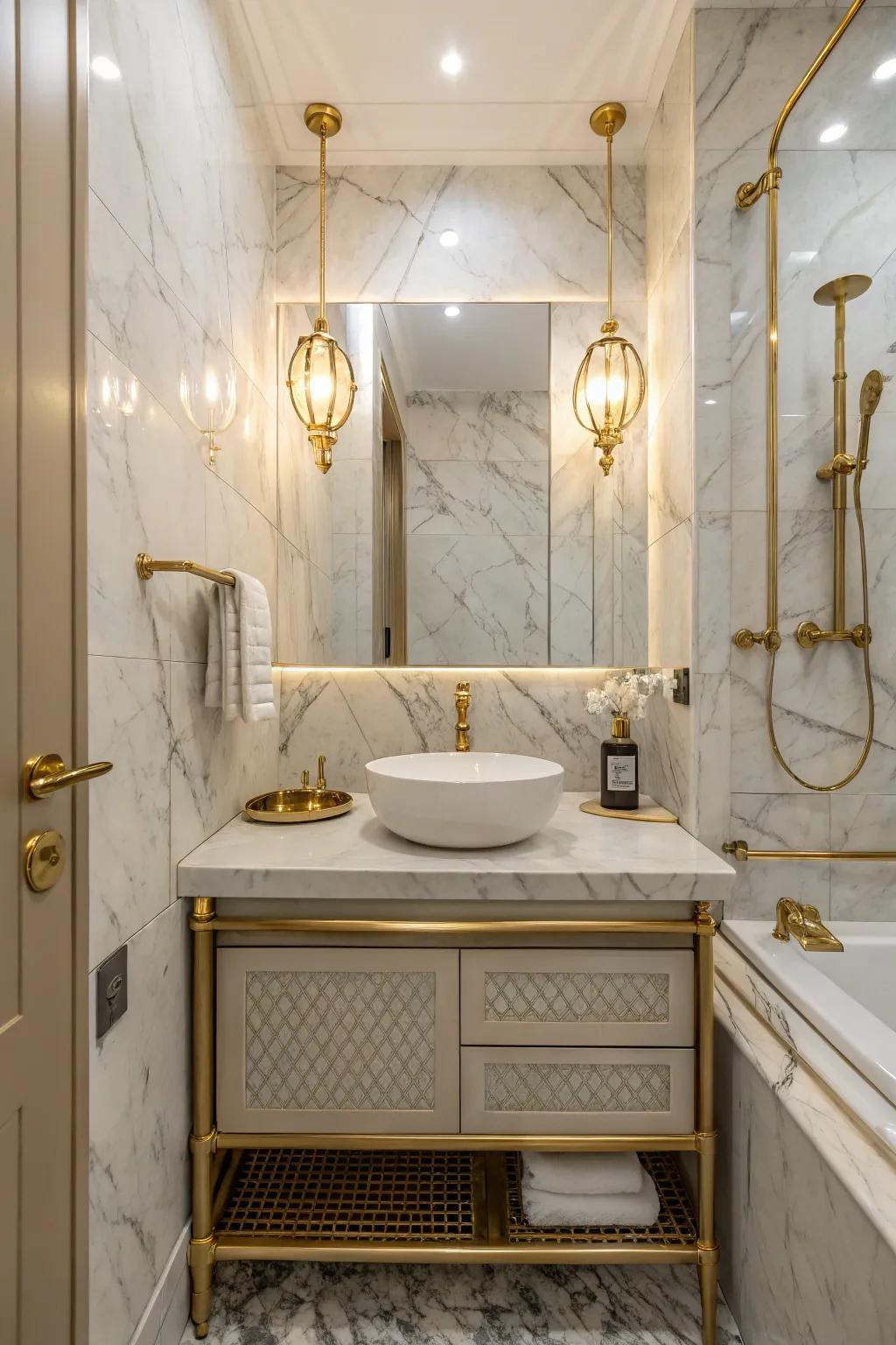 Metallic highlights incorporate a hint of glamour to any bathroom.