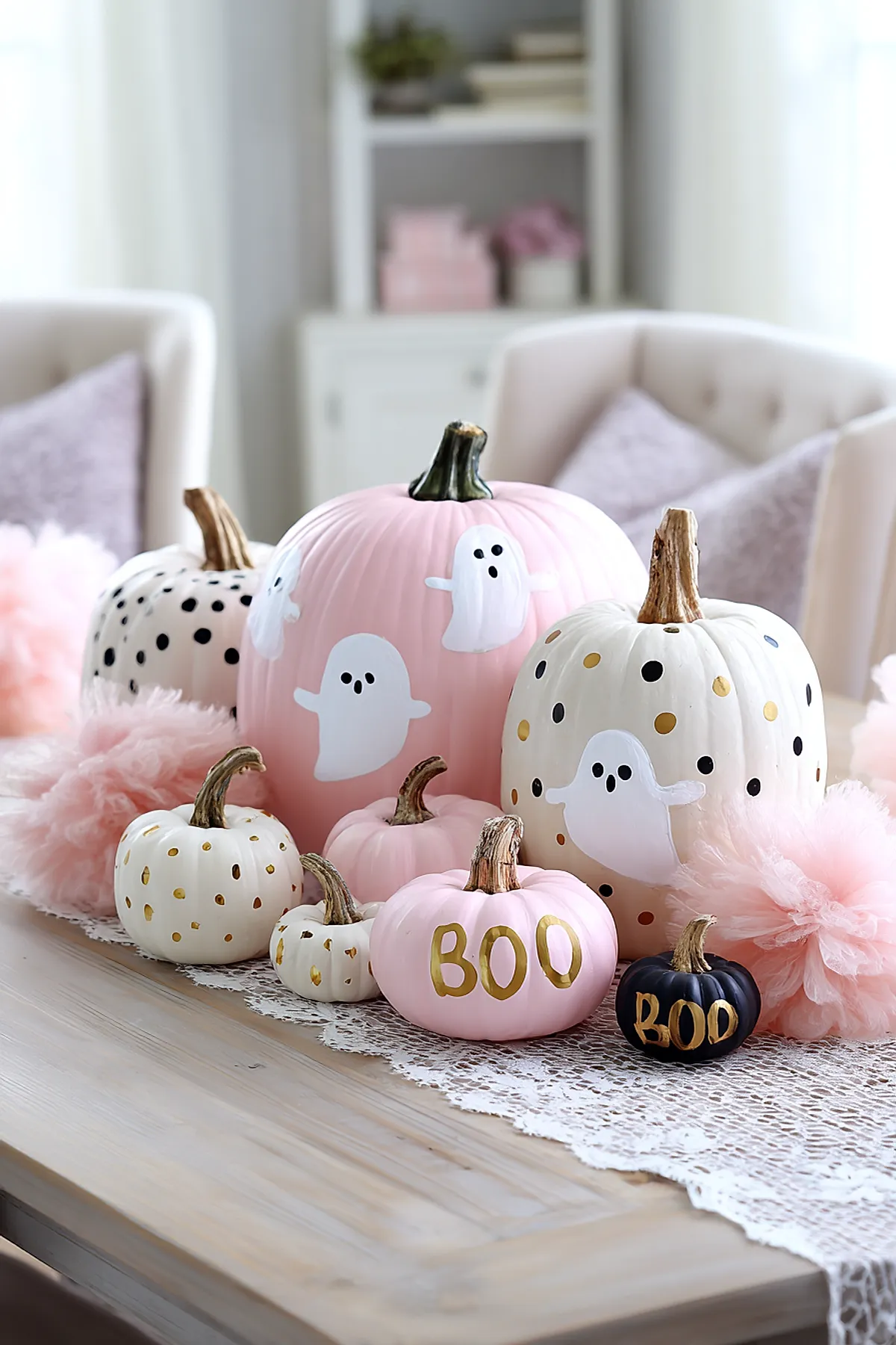 10 Creative Pumpkin Painting Ideas to Light Up Your Fall and Halloween Decor