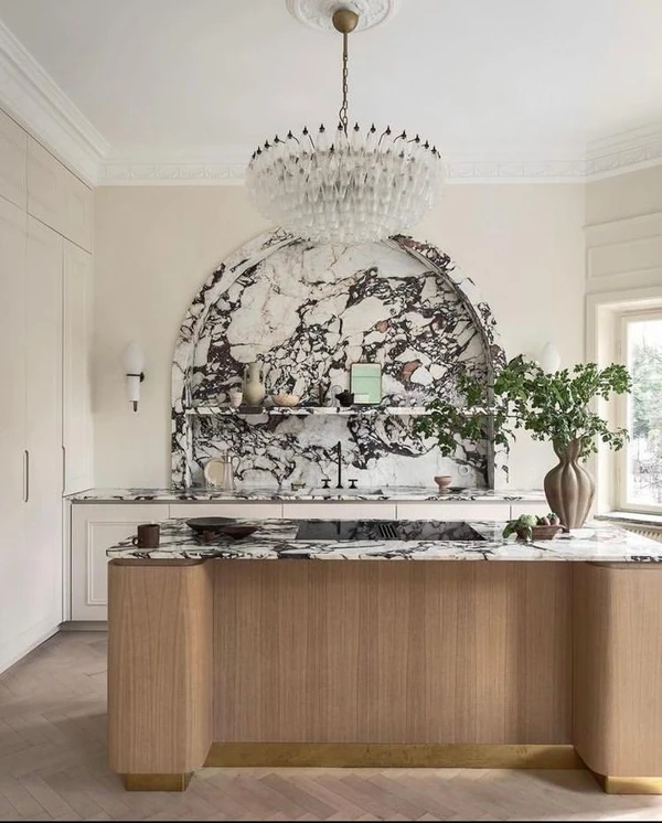 Sculptural Backsplash Meets Modern Minimalism