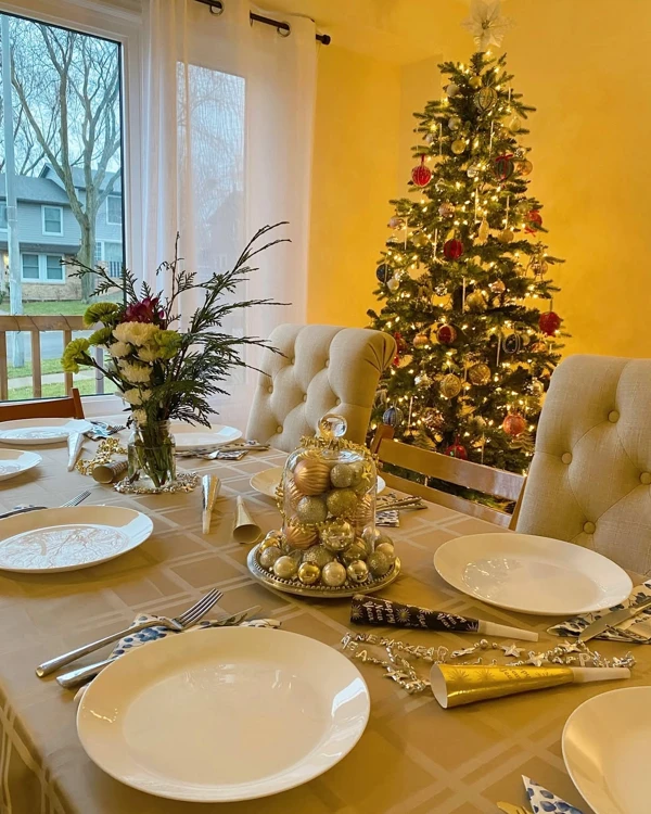 Gold and White Festive Table
